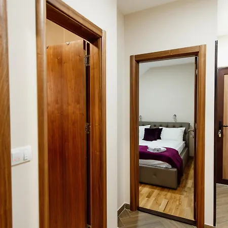 Jela Zlatar Apartment