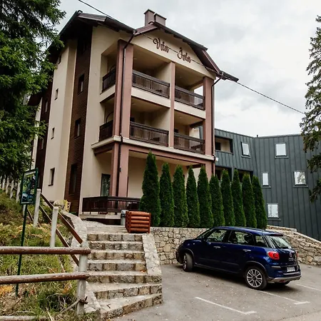 Jela Zlatar * Vukovina