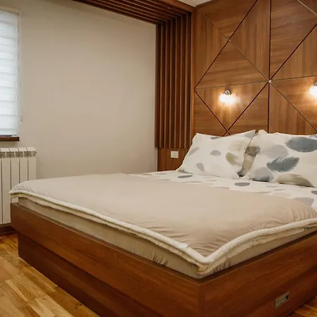 Apartment Jela Zlatar