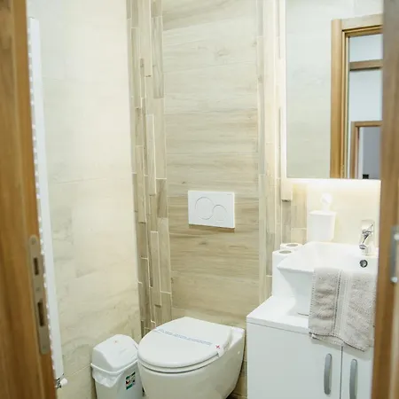 Apartment Jela Zlatar *
