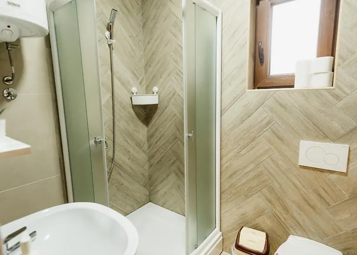 Jela Zlatar * Vukovina