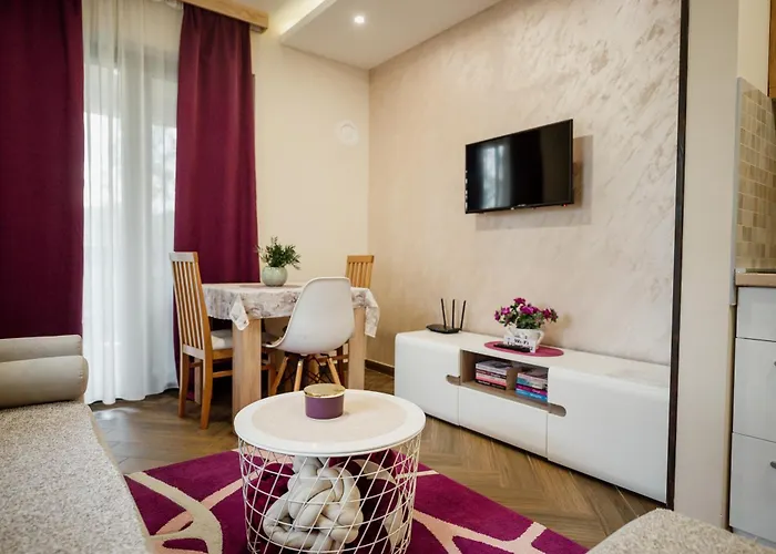 Jela Zlatar * Vukovina