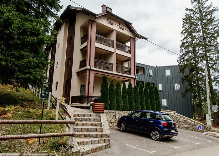 Jela Zlatar * Vukovina